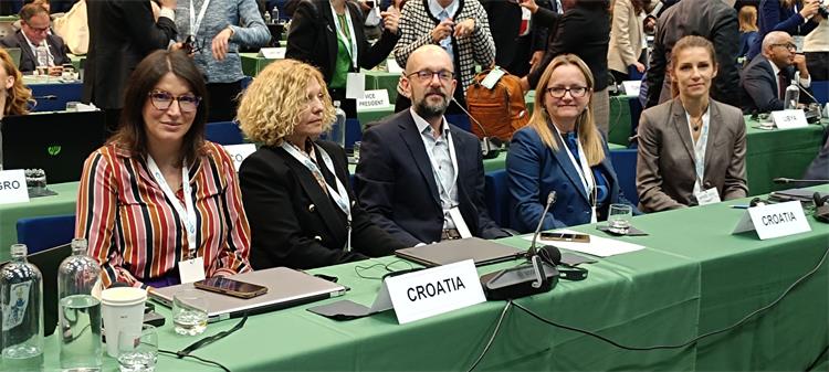 Slika /slike/Vijesti/2022/Dio članova HR delegacije.jpg